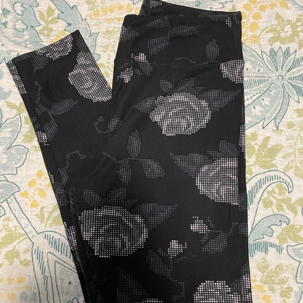 Lularoe leggings-nwot